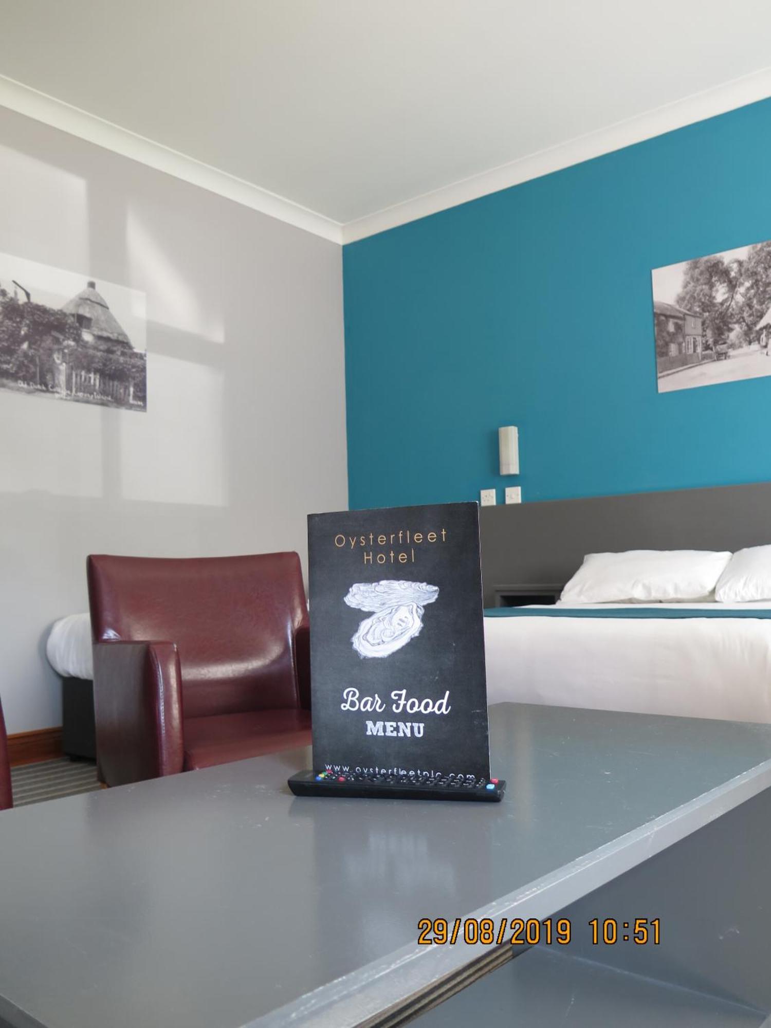 Oyster Fleet Hotel Canvey Island Kültér fotó